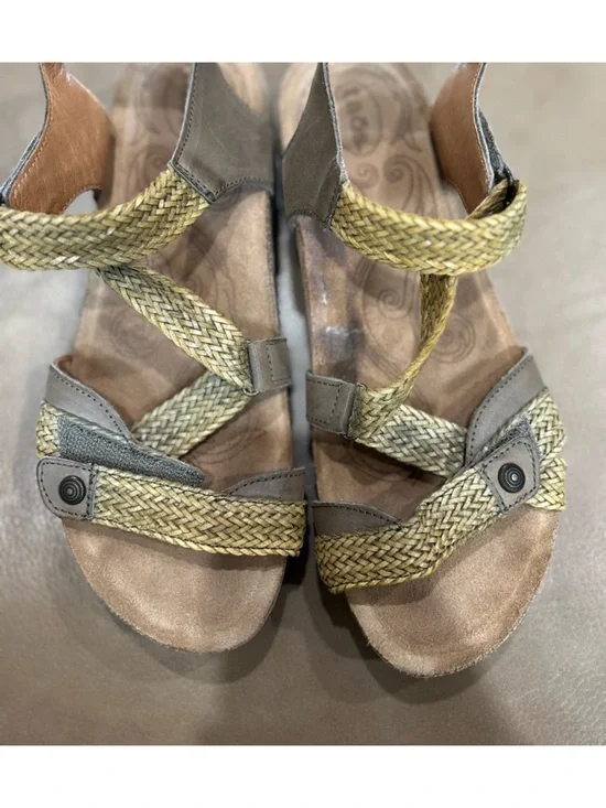 Taos Footwear Natural Beige Braided Comfort Sandal for Women - Picture 2 of 8